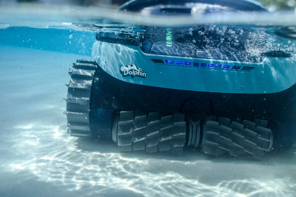 Maytronics Dolphin EON