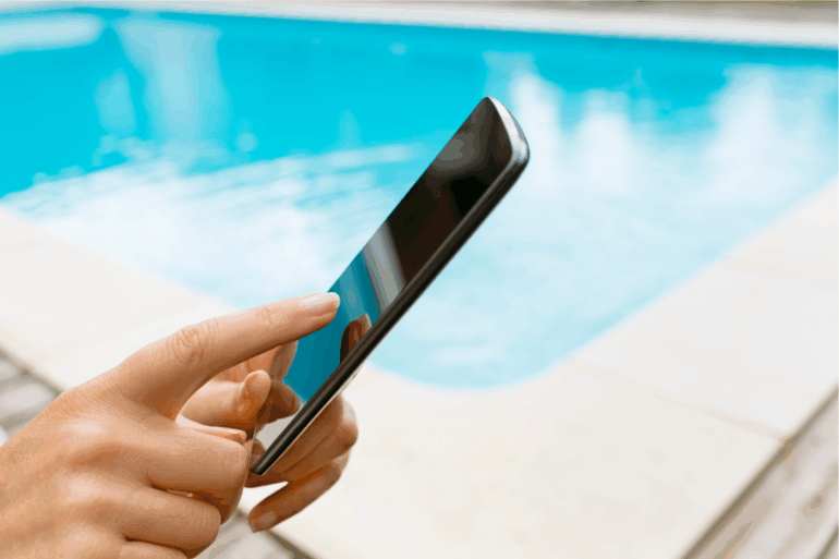 SplashLens Launches Free Field Reference App for Pool Service Technicians